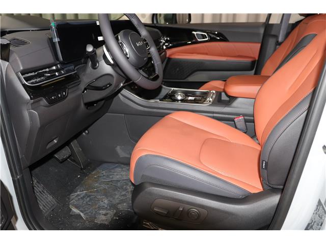 2026 Kia Carnival Hybrid SX+ (Stk: 26991) in Edmonton - Image 11 of 39
