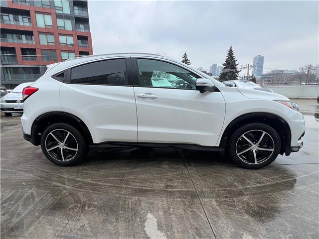 2020 Honda HR-V Sport (Stk: HP6517) in Toronto - Image 9 of 24