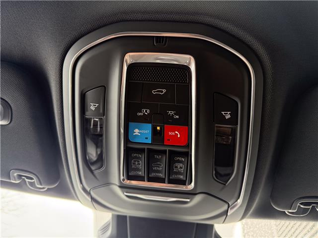 2026 Jeep Cherokee Overland (Stk: 26153) in London - Image 23 of 26