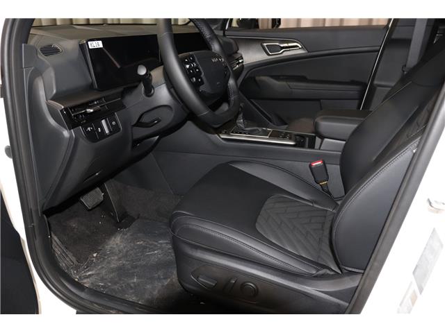 2026 Kia Sportage X-Line Limited w/Black Interior (Stk: 26948) in Edmonton - Image 13 of 35
