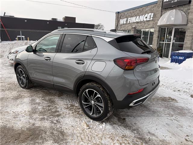 2023 Buick Encore GX Essence in Sarnia - Image 9 of 22