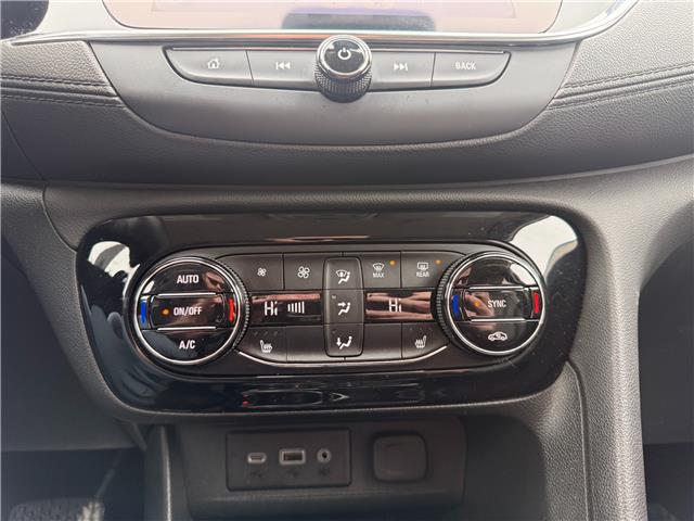 2023 Buick Encore GX Essence in Sarnia - Image 18 of 22