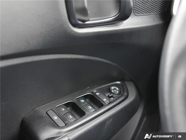 2025 Hyundai Venue Ultimate (Stk: 51362A) in St. Thomas - Image 17 of 27