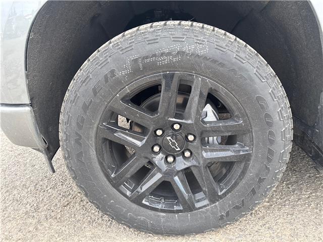 2025 Chevrolet Silverado 1500 RST (Stk: 25SL16646) in Pincher Creek - Image 9 of 12