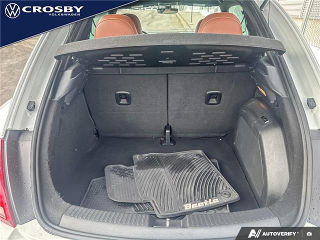 2017 Volkswagen Beetle 1.8 TSI Classic (Stk: 1V3918) in Kitchener - Image 14 of 17 2017 Volkswagen Beetle 1.8 TSI Classic (Stk: 1V3918) in Kitchener - Image 14 of 17