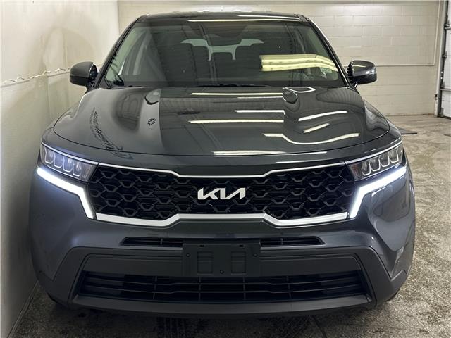 2023 Kia Sorento 2.5L LX+ (Stk: 43470J) in Belleville - Image 2 of 27