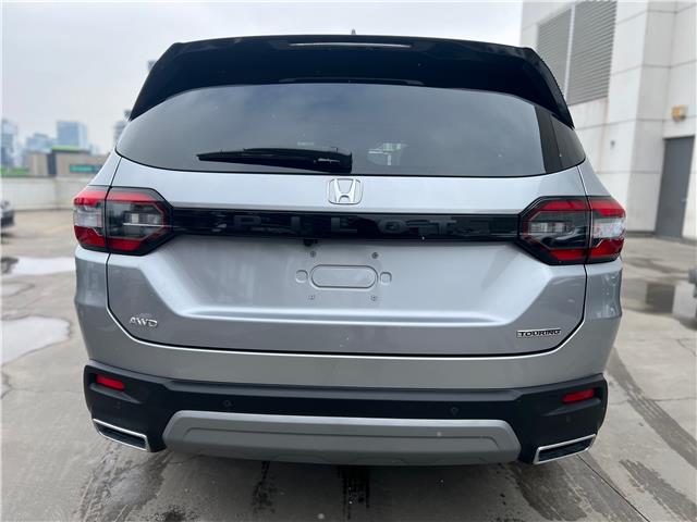 2025 Honda Pilot Touring (Stk: HP6530) in Toronto - Image 6 of 26