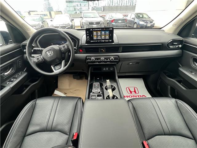2025 Honda Pilot Touring (Stk: HP6530) in Toronto - Image 17 of 26