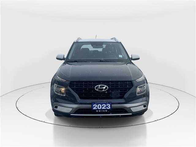 2023 Hyundai Venue Preferred w/Two-Tone (Stk: 16T2230A) in Markham - Image 3 of 30 2023 Hyundai Venue Preferred w/Two-Tone (Stk: 16T2230A) in Markham - Image 3 of 30
