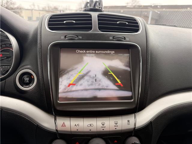 2015 Dodge Journey SXT in Sarnia - Image 16 of 25
