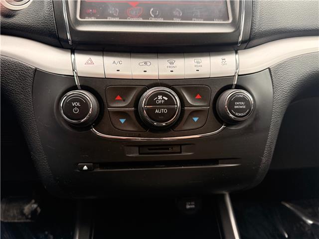 2015 Dodge Journey SXT in Sarnia - Image 18 of 25