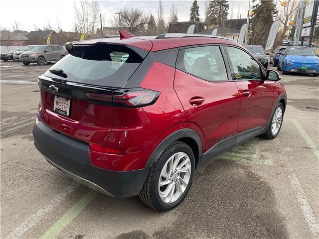2023 Chevrolet Bolt EUV LT (Stk: R-23CHBRED1664) in Calgary - Image 5 of 12 2023 Chevrolet Bolt EUV LT (Stk: R-23CHBRED1664) in Calgary - Image 5 of 12