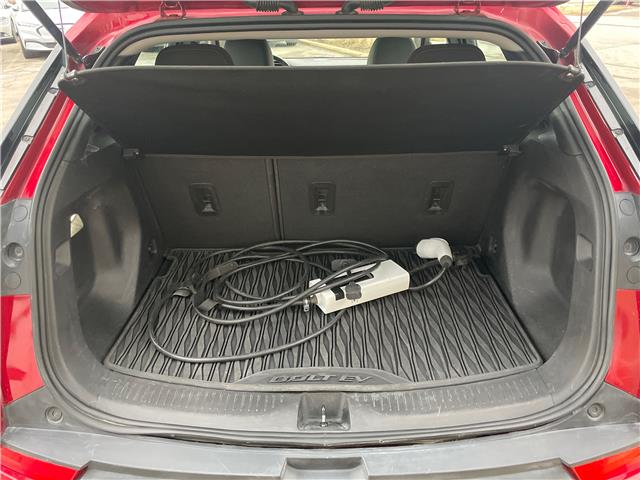 2023 Chevrolet Bolt EUV LT (Stk: R-23CHBRED1664) in Calgary - Image 9 of 12 2023 Chevrolet Bolt EUV LT (Stk: R-23CHBRED1664) in Calgary - Image 9 of 12