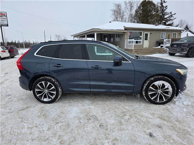 2022 Volvo XC60 B6 Momentum in Kemptville - Image 5 of 17