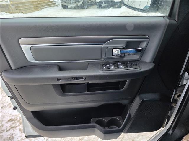 2023 RAM 1500 Classic SLT in Kemptville - Image 12 of 16