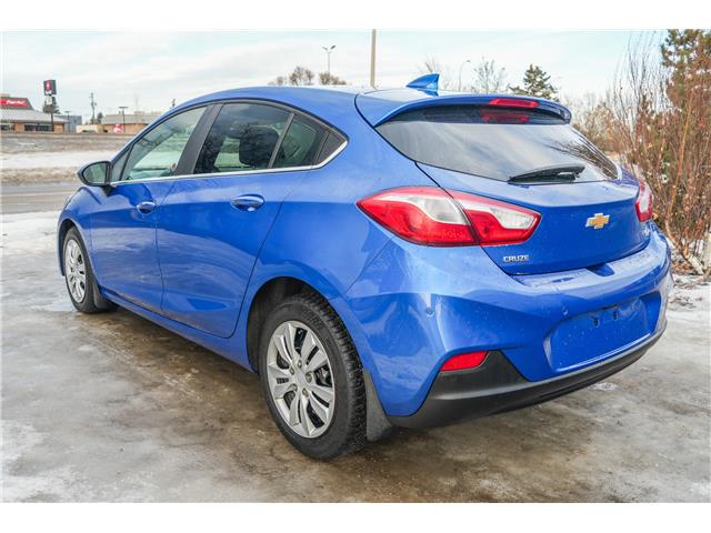 2019 Chevrolet Cruze DIESEL (Stk: 46757U) in Red Deer - Image 5 of 18