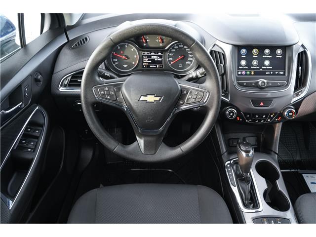2019 Chevrolet Cruze DIESEL (Stk: 46757U) in Red Deer - Image 12 of 18