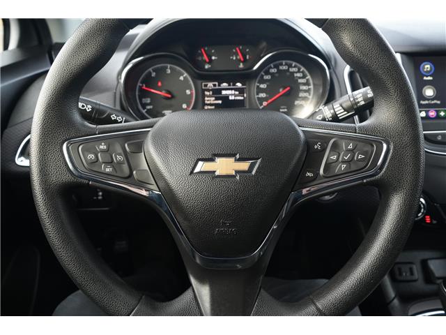 2019 Chevrolet Cruze DIESEL (Stk: 46757U) in Red Deer - Image 14 of 18