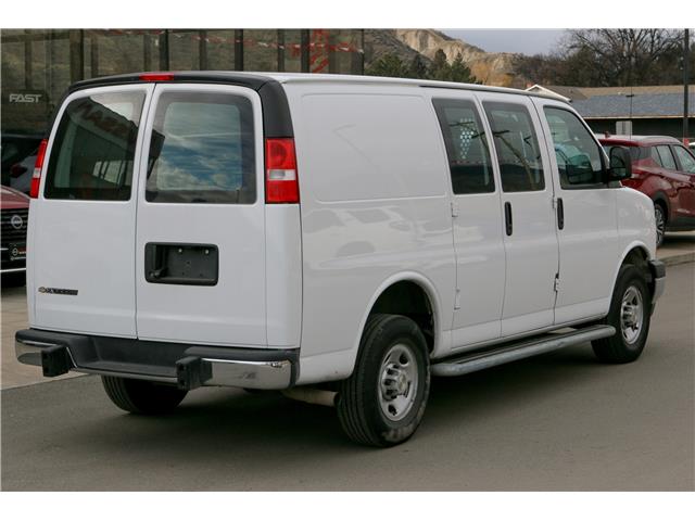 2024 Chevrolet Express 2500 Work Van (Stk: UT2228) in Kamloops - Image 8 of 21