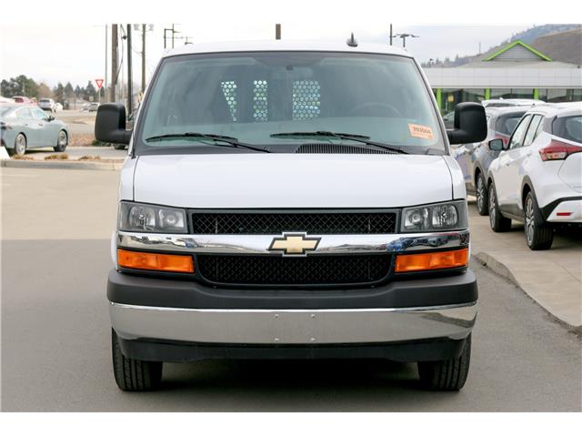 2024 Chevrolet Express 2500 Work Van (Stk: UT2228) in Kamloops - Image 11 of 21