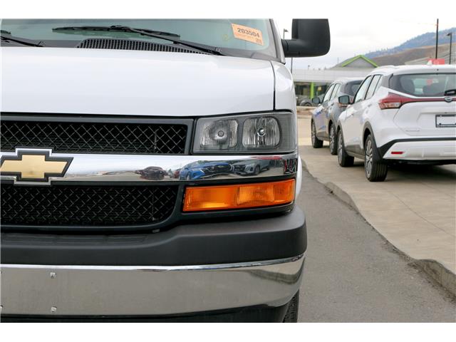2024 Chevrolet Express 2500 Work Van (Stk: UT2228) in Kamloops - Image 12 of 21