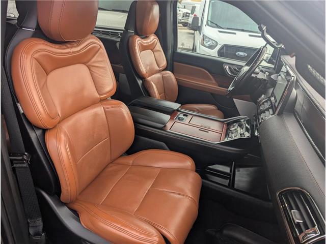 2020 Lincoln Navigator Reserve (Stk: S-2245A) in Calgary - Image 12 of 29