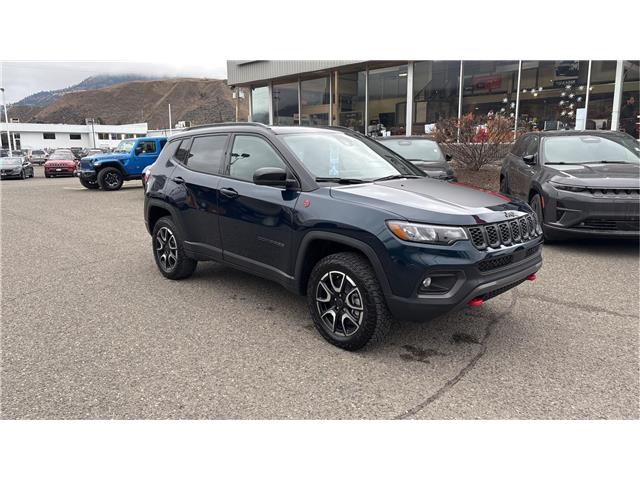 2026 Jeep Compass Trailhawk (Stk: TT072) in Kamloops - Image 9 of 25