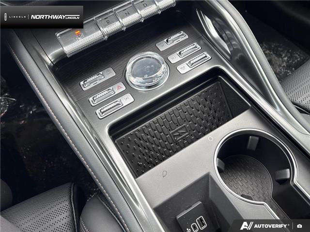 2026 Lincoln Nautilus Reserve (Stk: 6LA3586) in Brantford - Image 16 of 23