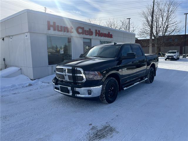 2021 RAM 1500 Classic SLT (Stk: 260006B) in Ottawa - Image 1 of 21