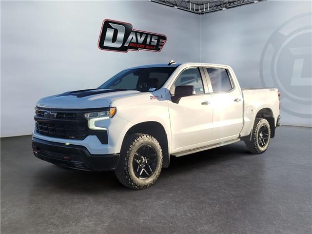 2022 Chevrolet Silverado 1500 LT Trail Boss (Stk: 351807) in Medicine Hat - Image 1 of 15