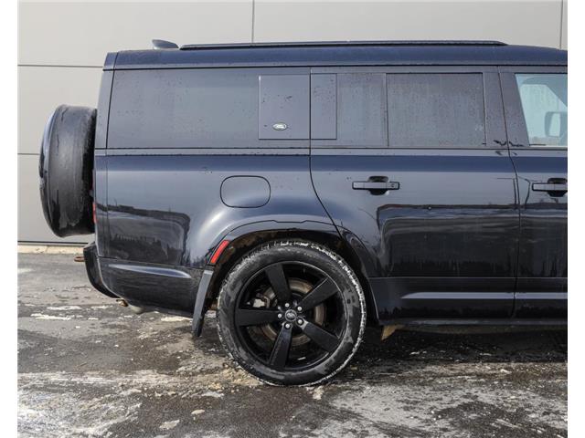 2023 Land Rover Defender X-Dynamic SE (Stk: TL14079) in London - Image 7 of 38