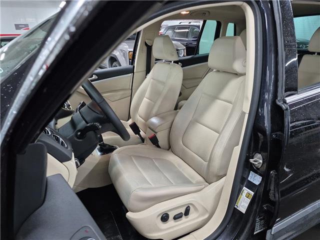 2017 Volkswagen Tiguan Comfortline (Stk: 10U6413) in Markham - Image 11 of 33
