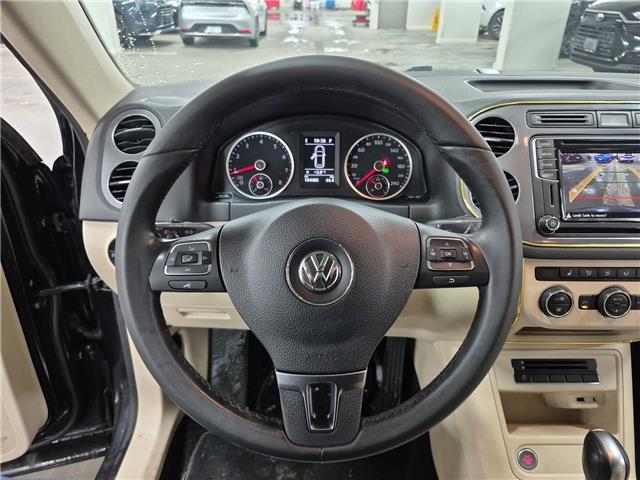2017 Volkswagen Tiguan Comfortline (Stk: 10U6413) in Markham - Image 14 of 33