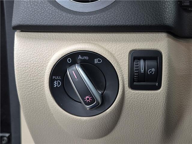 2017 Volkswagen Tiguan Comfortline (Stk: 10U6413) in Markham - Image 25 of 33