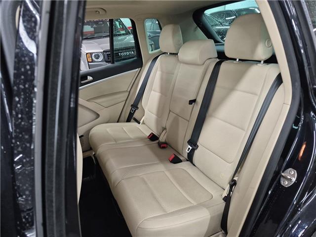 2017 Volkswagen Tiguan Comfortline (Stk: 10U6413) in Markham - Image 29 of 33