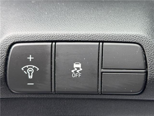 2024 Hyundai Elantra Preferred w/Tech Package (Stk: 16104972A) in Markham - Image 12 of 32