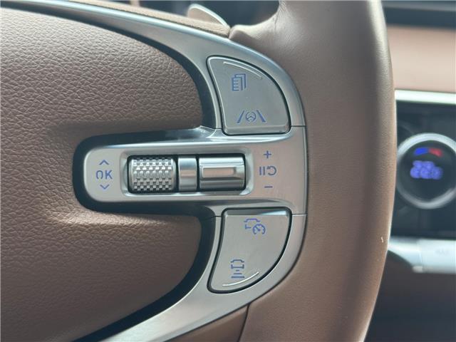 2025 Genesis GV70 2.5T Advanced (Stk: 25101553A) in Markham - Image 17 of 38