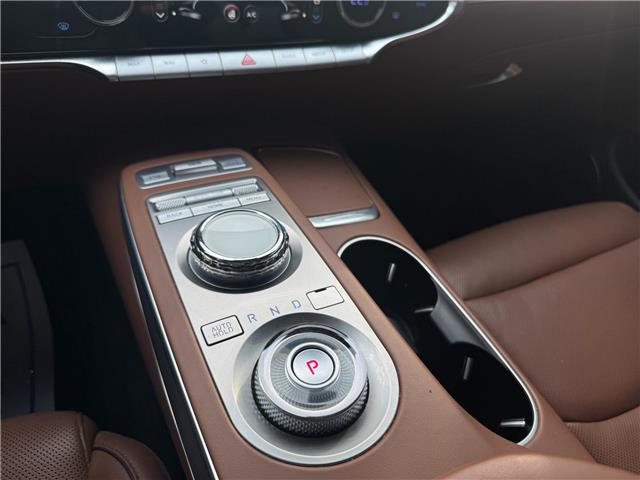 2025 Genesis GV70 2.5T Advanced (Stk: 25101553A) in Markham - Image 23 of 38