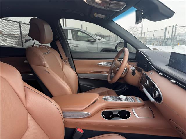 2025 Genesis GV70 2.5T Advanced (Stk: 25101553A) in Markham - Image 25 of 38