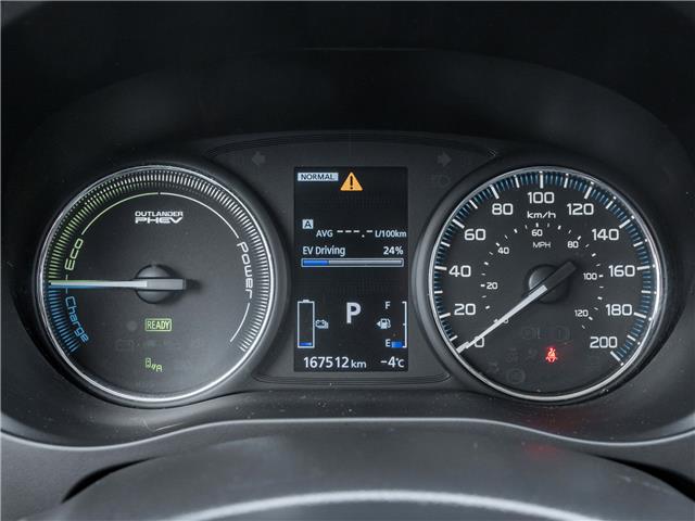 2020 Mitsubishi Outlander Plug-In Hybrid SE (Stk: 23U12379A) in North York - Image 13 of 25