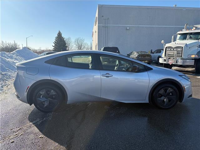 2026 Toyota Prius Plug-In Hybrid SE (Stk: 26132) in Bowmanville - Image 5 of 7