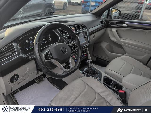 2022 Volkswagen Tiguan Highline R-Line (Stk: ST-216A) in Calgary - Image 11 of 23