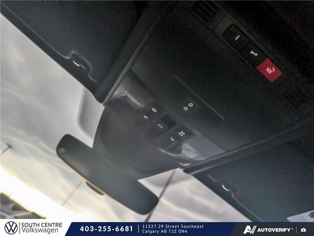 2022 Volkswagen Tiguan Highline R-Line (Stk: ST-216A) in Calgary - Image 19 of 23