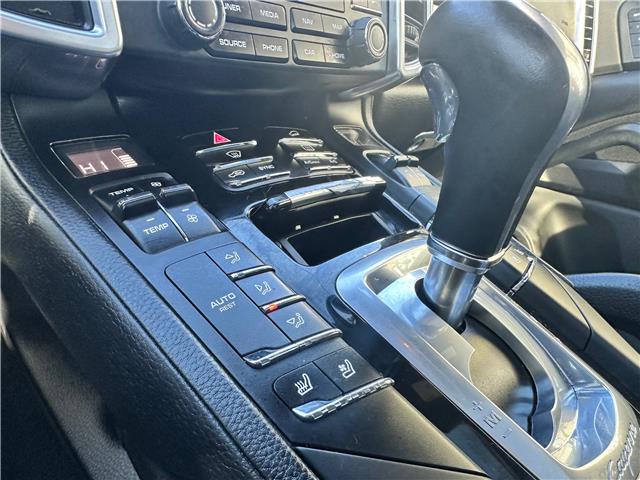 2018 Porsche Cayenne Platinum Edition (Stk: PA05344) in Scarborough - Image 15 of 25
