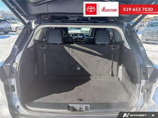 2022 Toyota Highlander Limited (Stk: 2601181) in Cambridge - Image 12 of 25