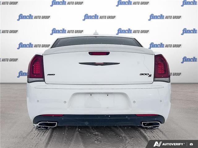 2022 Chrysler 300 S (Stk: 933) in Kitchener - Image 5 of 24