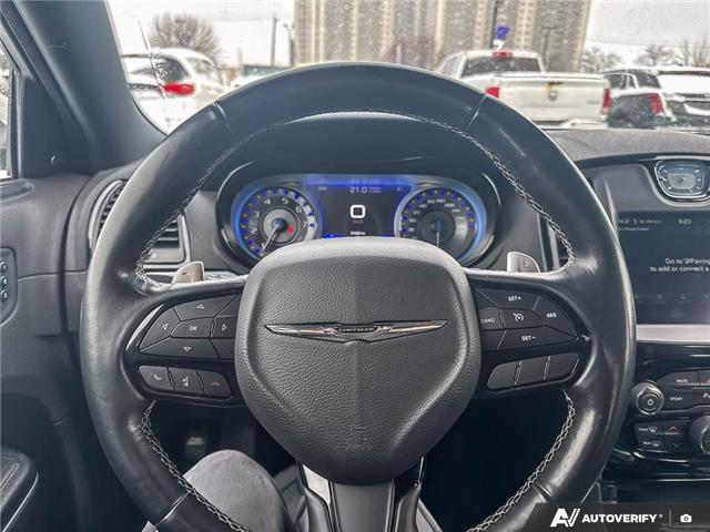 2022 Chrysler 300 S (Stk: 933) in Kitchener - Image 13 of 24