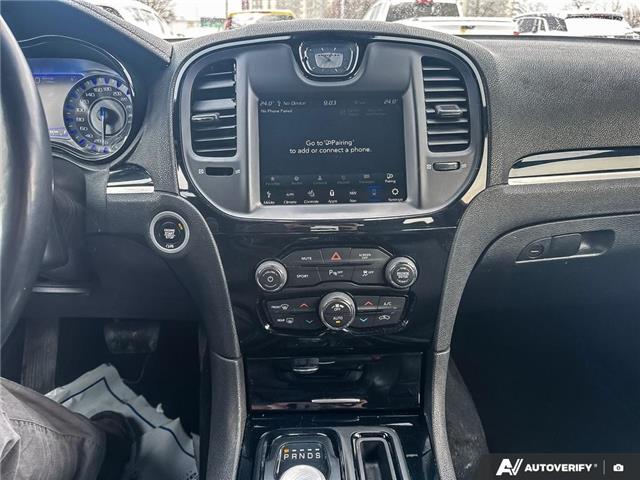 2022 Chrysler 300 S (Stk: 933) in Kitchener - Image 18 of 24