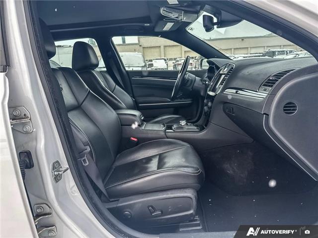 2022 Chrysler 300 S (Stk: 933) in Kitchener - Image 21 of 24