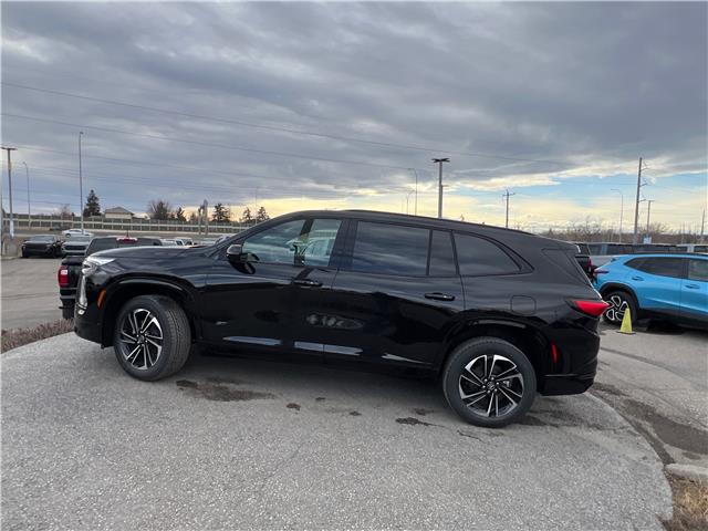 2026 Buick Enclave Sport Touring (Stk: TJ262296) in Calgary - Image 2 of 23